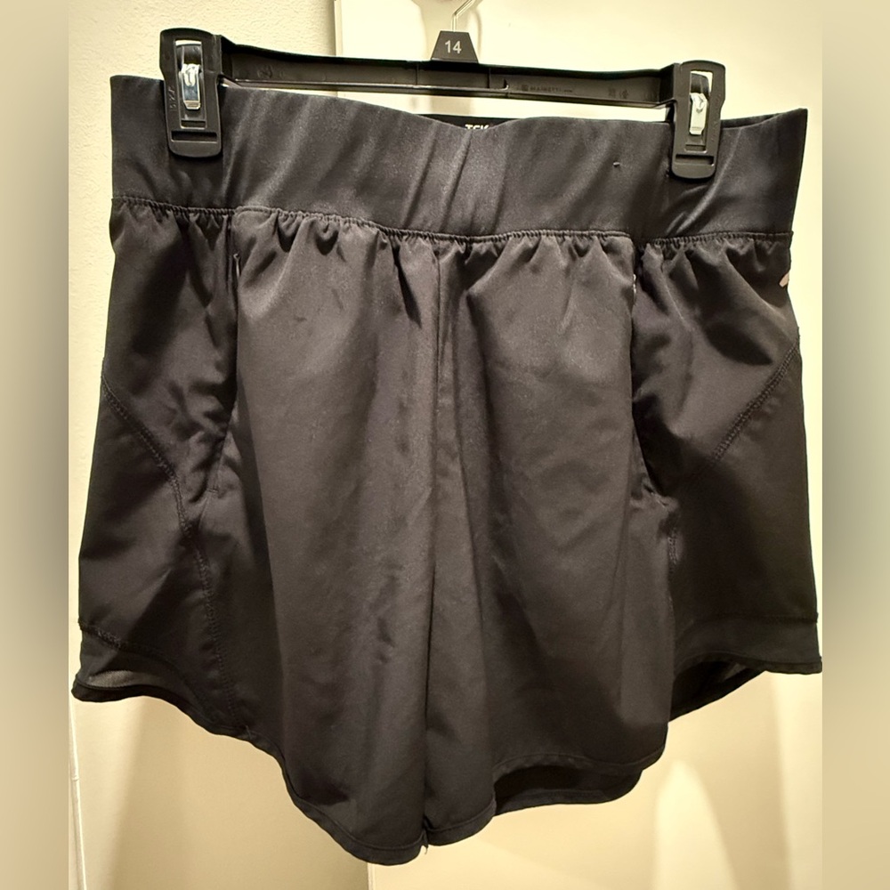 Tek Gear Women's Black Athletic Shorts